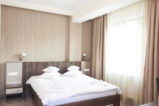 Отель Hotel Rao Клуж-Напока Стандартный двухместный номер с 1 кроватью-4